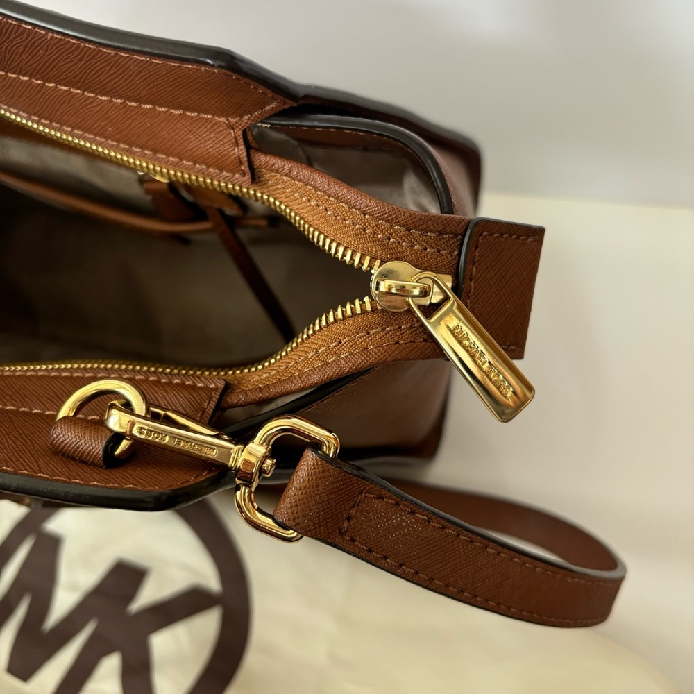 Michael Kors Selma Authentic Mint Condition - image 4